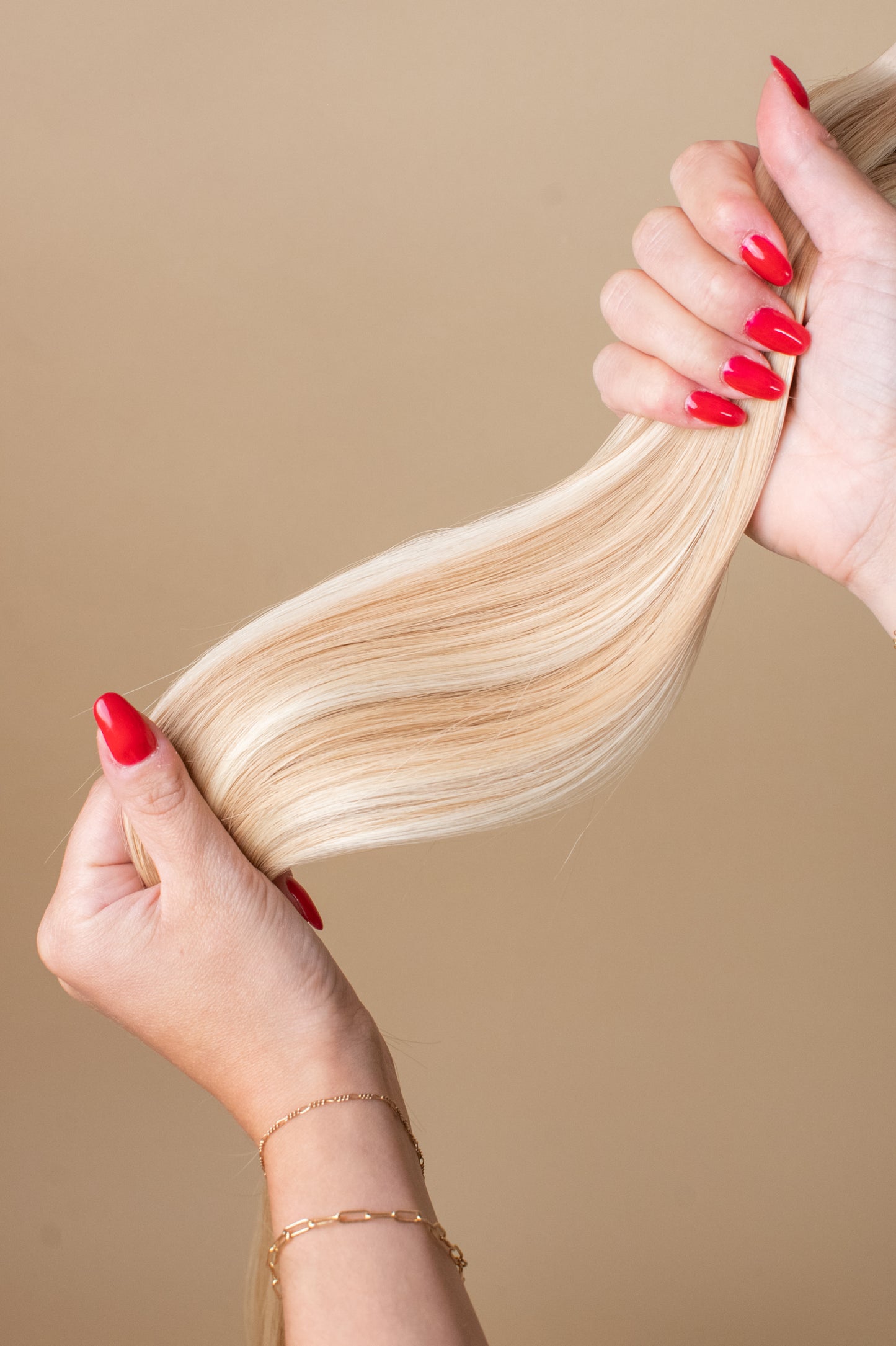 M-tied Weft Collection: Angel